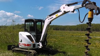 Аренда экскаватора погрузчика с ямобуром в Мелеуз цена от 1528 руб